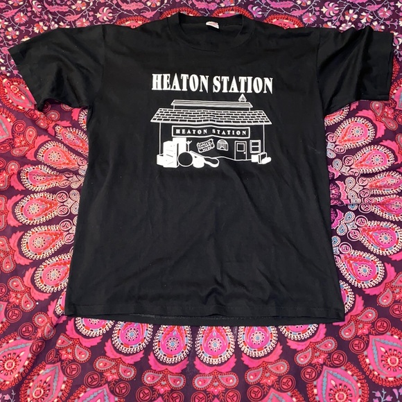 Vintage 80s Heaton Station Country Music Bar T-shirt. Size XL. - Picture 2 of 7